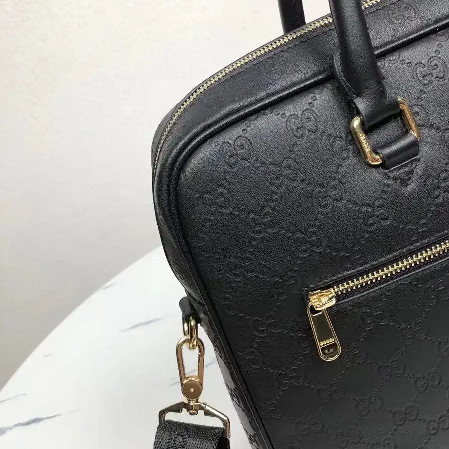 P520 G Brand Italian Briefcase