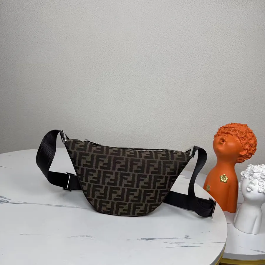 P500 FD Moon Postman Bag Autumn Winter New Collection