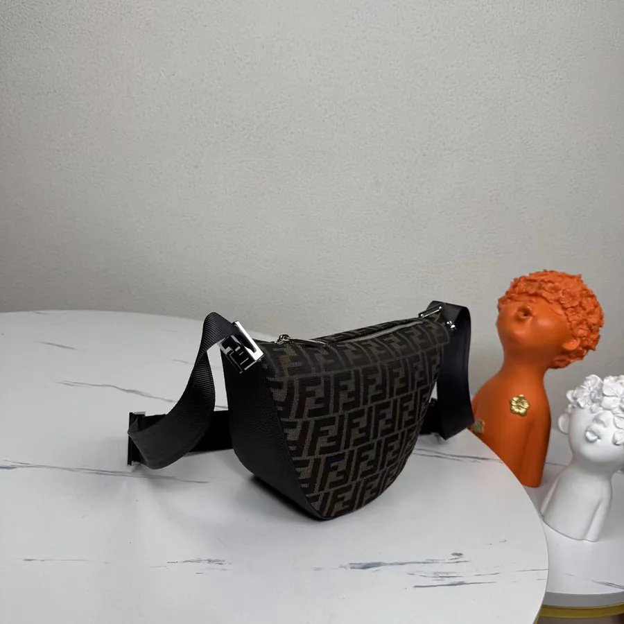 P500 FD Moon Postman Bag Autumn Winter New Collection