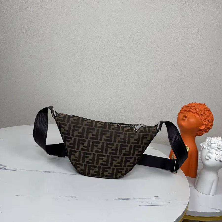 P500 FD Moon Postman Bag Autumn Winter New Collection
