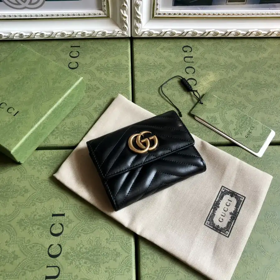 G Family Top tier Card Holder with Retro Gold Hardware
