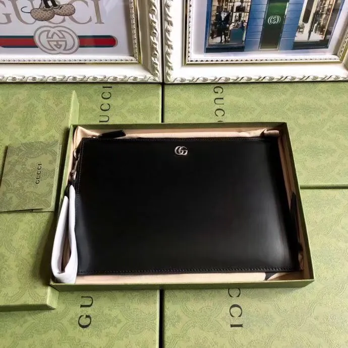 G家 Marmont系列 Mini Handbag with Double G Accents