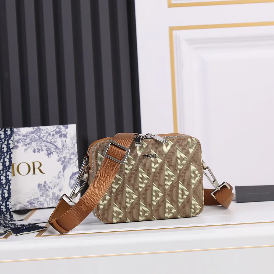 Di0R Oblique 2024 Double Zip Camera Bag