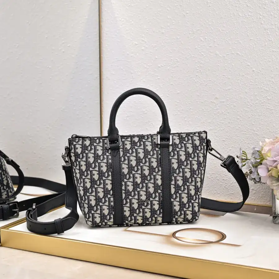 Dior Weekender 25 Handbag with Classic Design