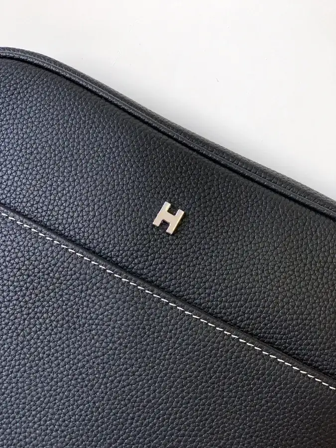 Original Emma Bucket Bag in Black