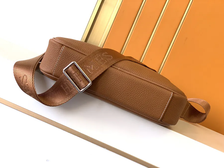 Original Emma Bucket Bag in Tan