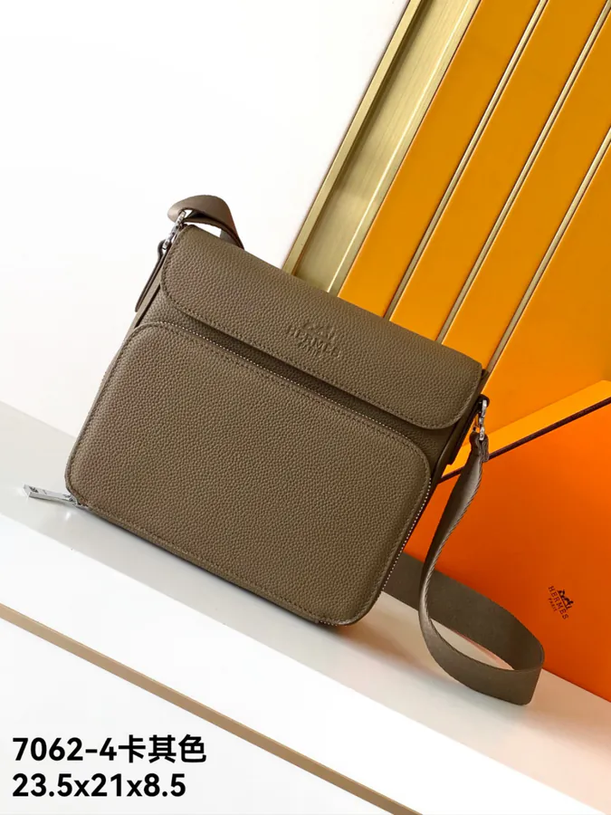 Ema 7062 4 Cardigan Calfskin Handbag