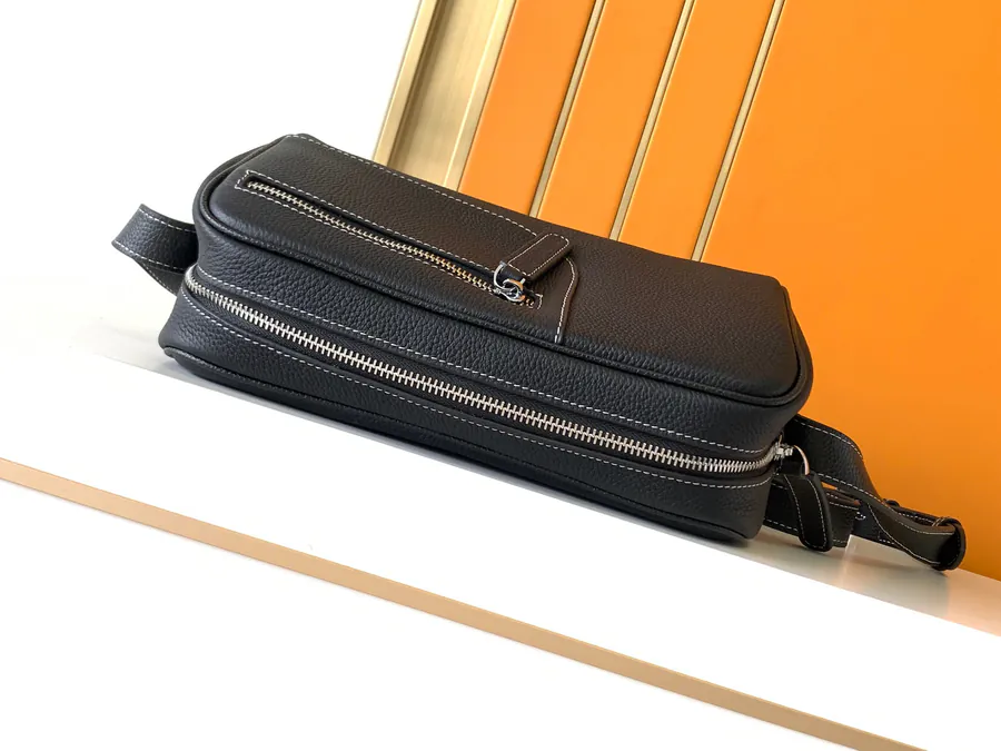 7057 4 Black Italian Top Grain Calfskin Wallet