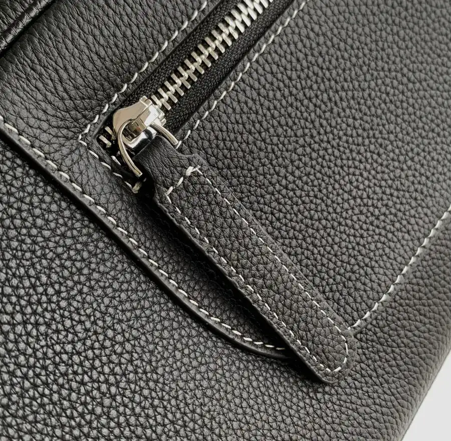 7057 4 Black Italian Top Grain Calfskin Wallet