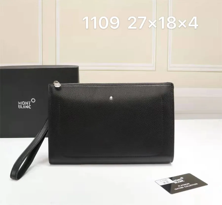Mondaine Bucket Bag with Multiple Compartments