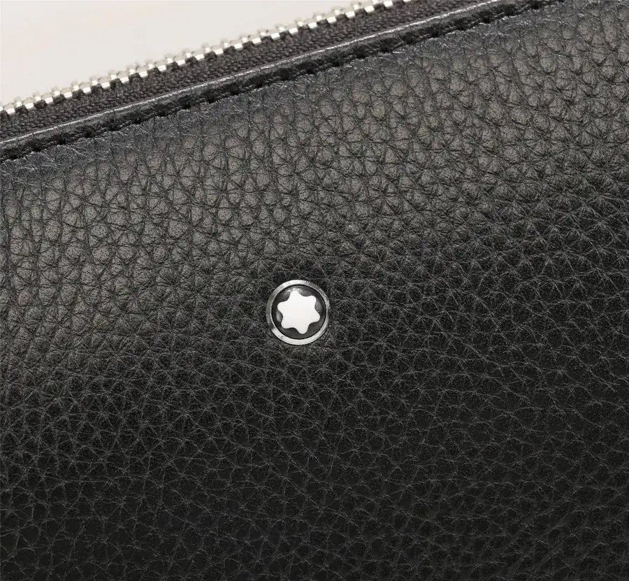 Mondaine Bucket Bag with Multiple Compartments