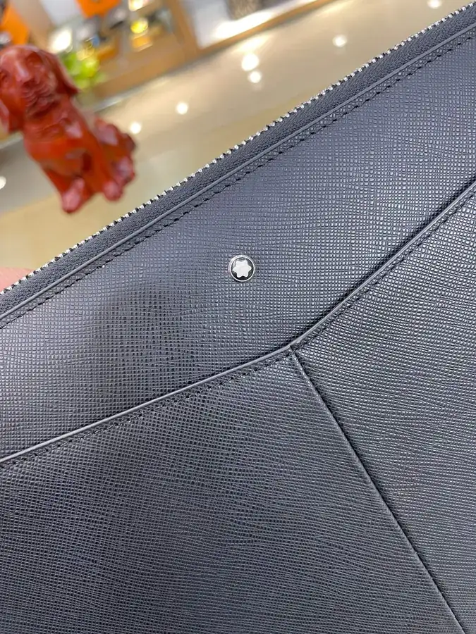 Mondaine Bucket Bag Grained Calfskin