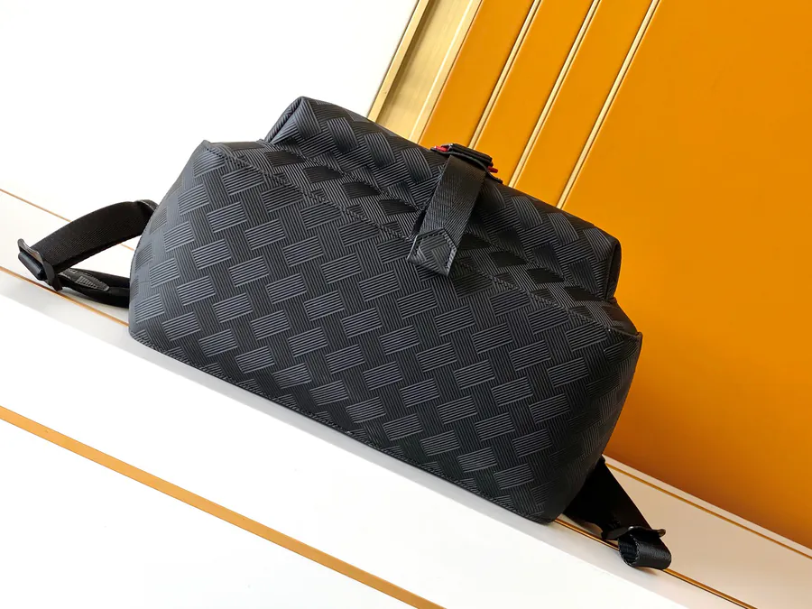 Mondaine New Backpack 6078 1, Premium Black