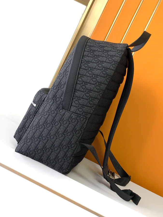 D.O. New Style Saddle Shoulder Bag Black