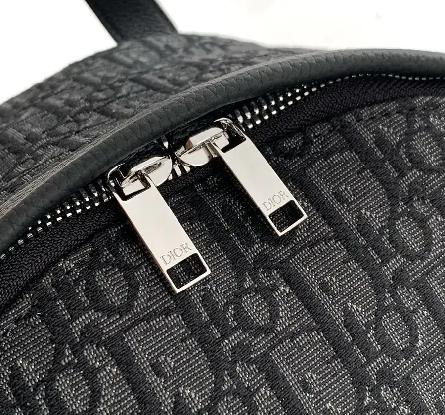 D.O. New Style Saddle Shoulder Bag Black