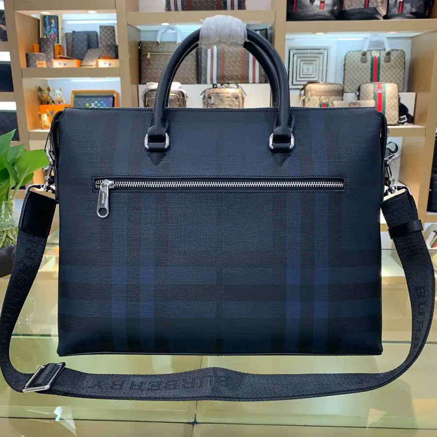 BURBERRY Classic Navy Blue Tote