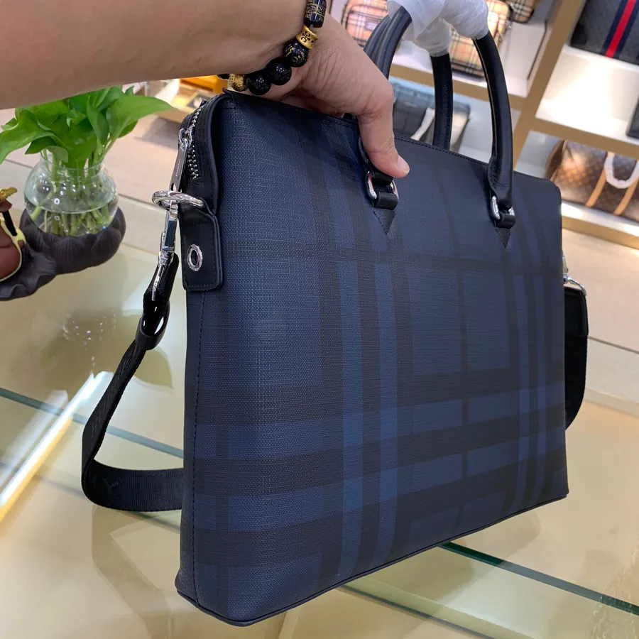 BURBERRY Classic Navy Blue Tote