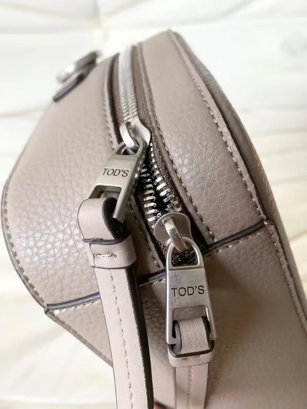 TOD'S Camera Bag Stylish and Trendy, Unisex Design