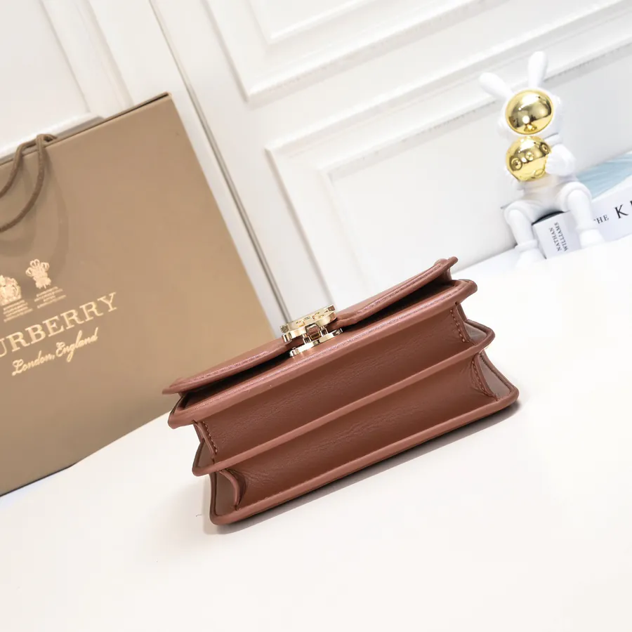 Thomas Burberry TB Exclusive Logo Zip Tote