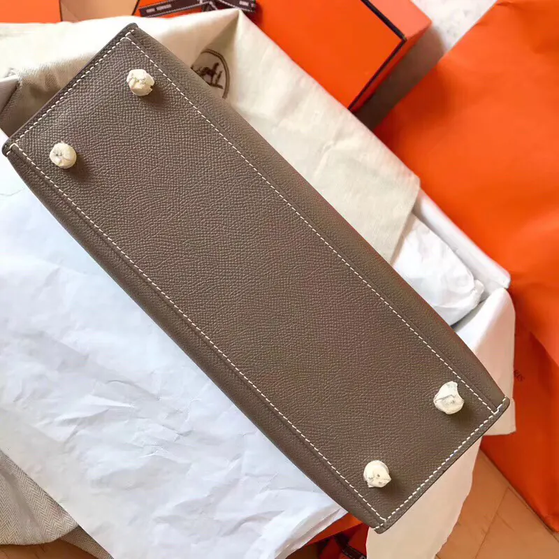 Hermes Classic Handbag Grained Calfskin, Versatile Carry