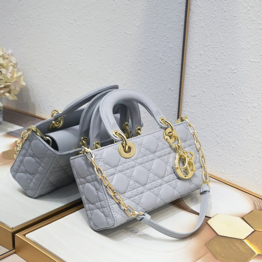 D joy Small Bucket Bag with Magnetic Closure, Grained Calfskin