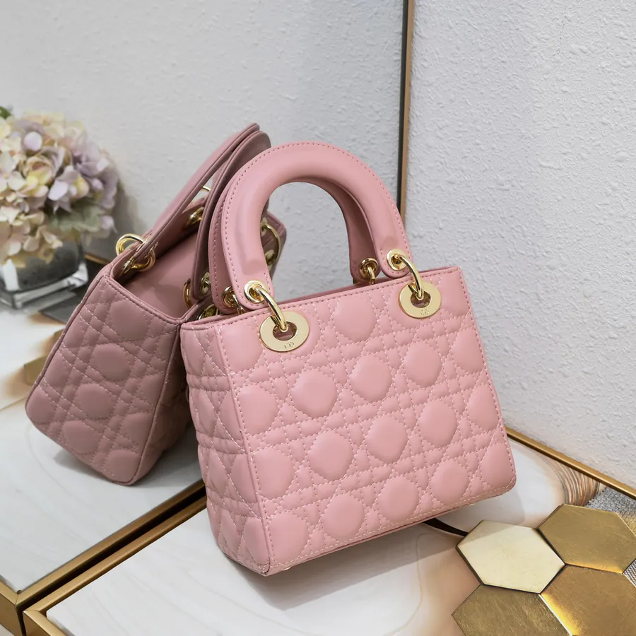 My Lady Bucket Bag in Pink Grained Leather