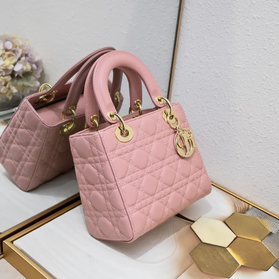 My Lady Bucket Bag in Pink Grained Leather