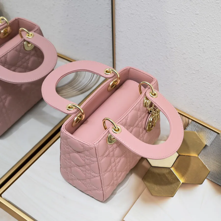 My Lady Bucket Bag in Pink Grained Leather