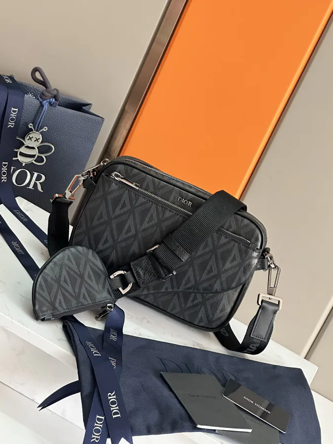 Marc Bohan Diamond Pattern Satchel Set