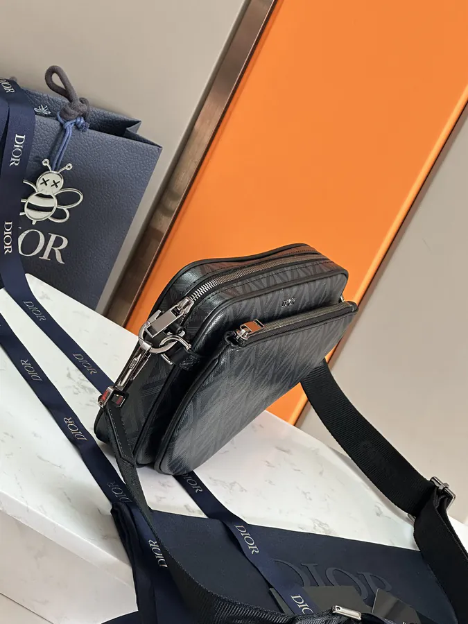Marc Bohan Diamond Pattern Satchel Set