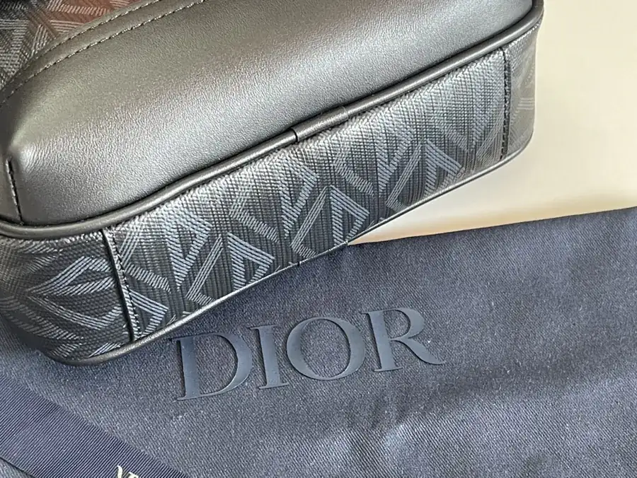 Hit the Road Messenger Bag Marc Bohan Diamond Pattern