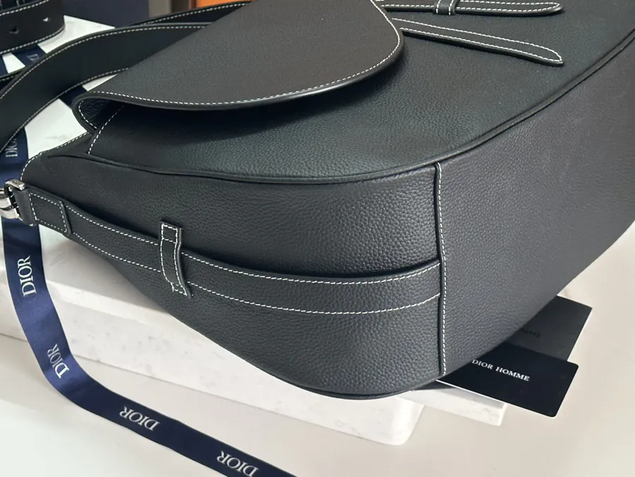 D House Saddle Soft Handbag with Grained Calfskin