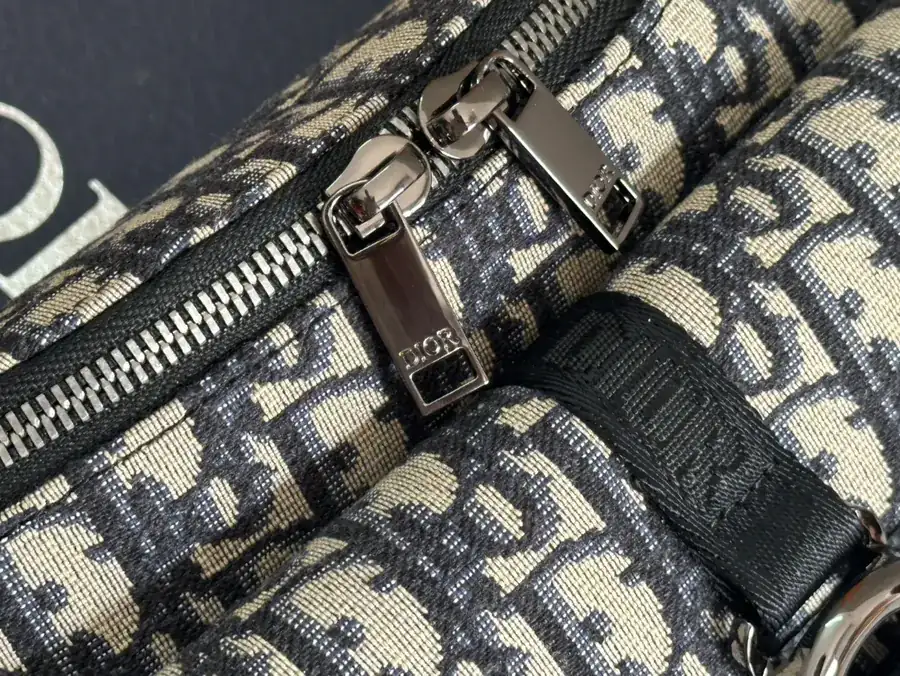 P P400 2025 Spring New 8 Waist Bag