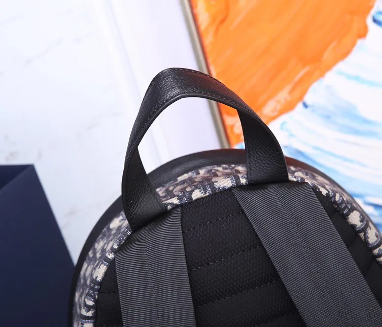 DIO.R Oblique Mini Backpack