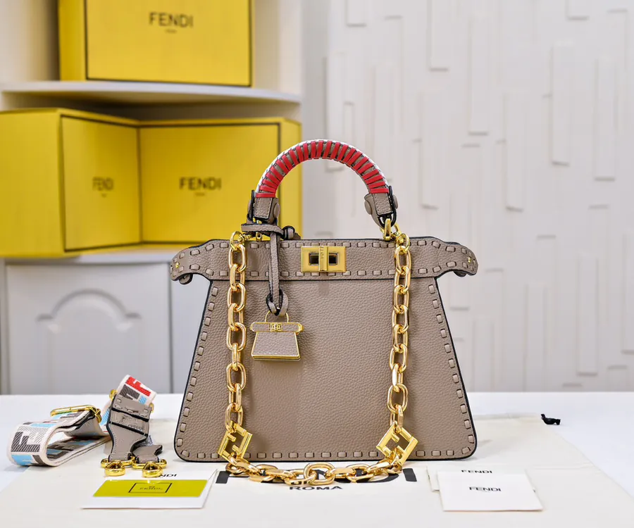 Upgraded Peekaboo Iseeu Compact Handbag with Full Set Packaging