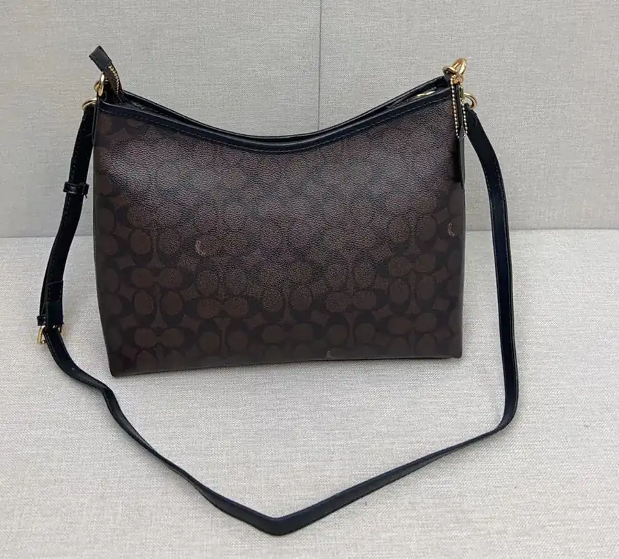 Coco 2024 August New Laurela Crossbody Bag