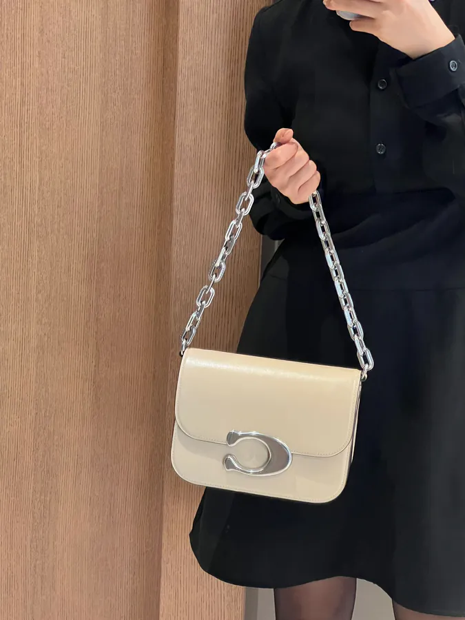 Coach P320 Classic Meets Innovation