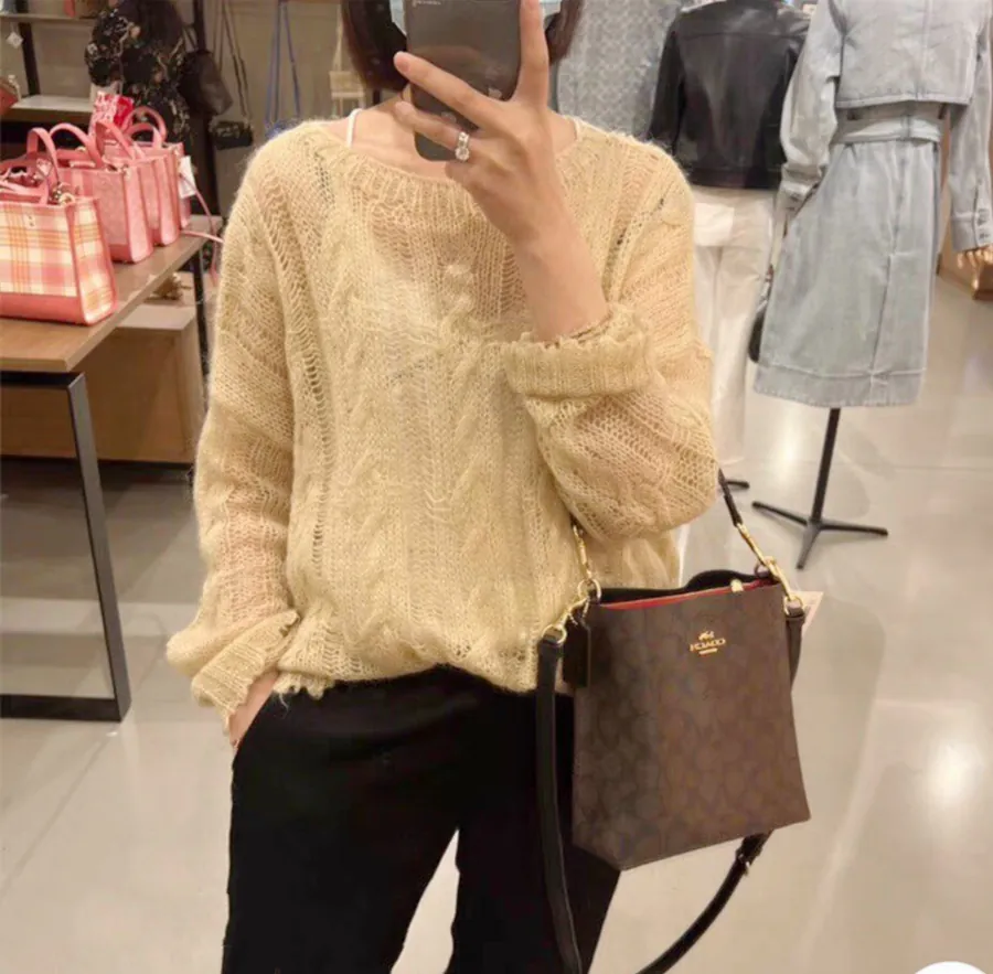 Coach P250 Mollie Bucket Bag Mini