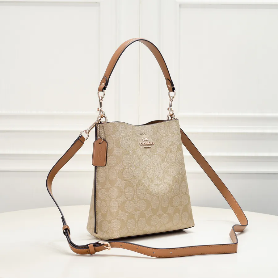 Coach P250 Mollie Bucket Bag Mini