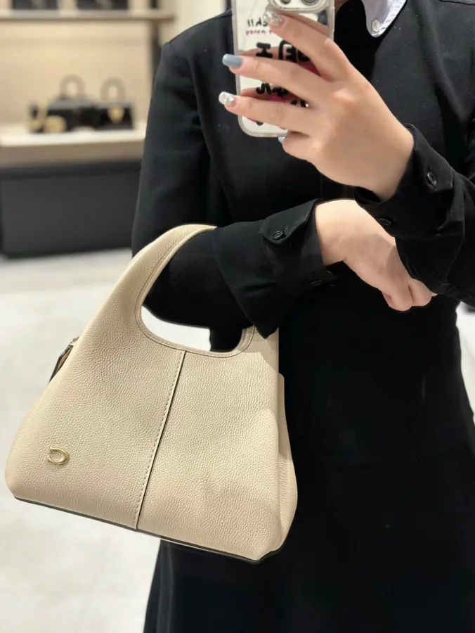 Coac* Bucket Bag