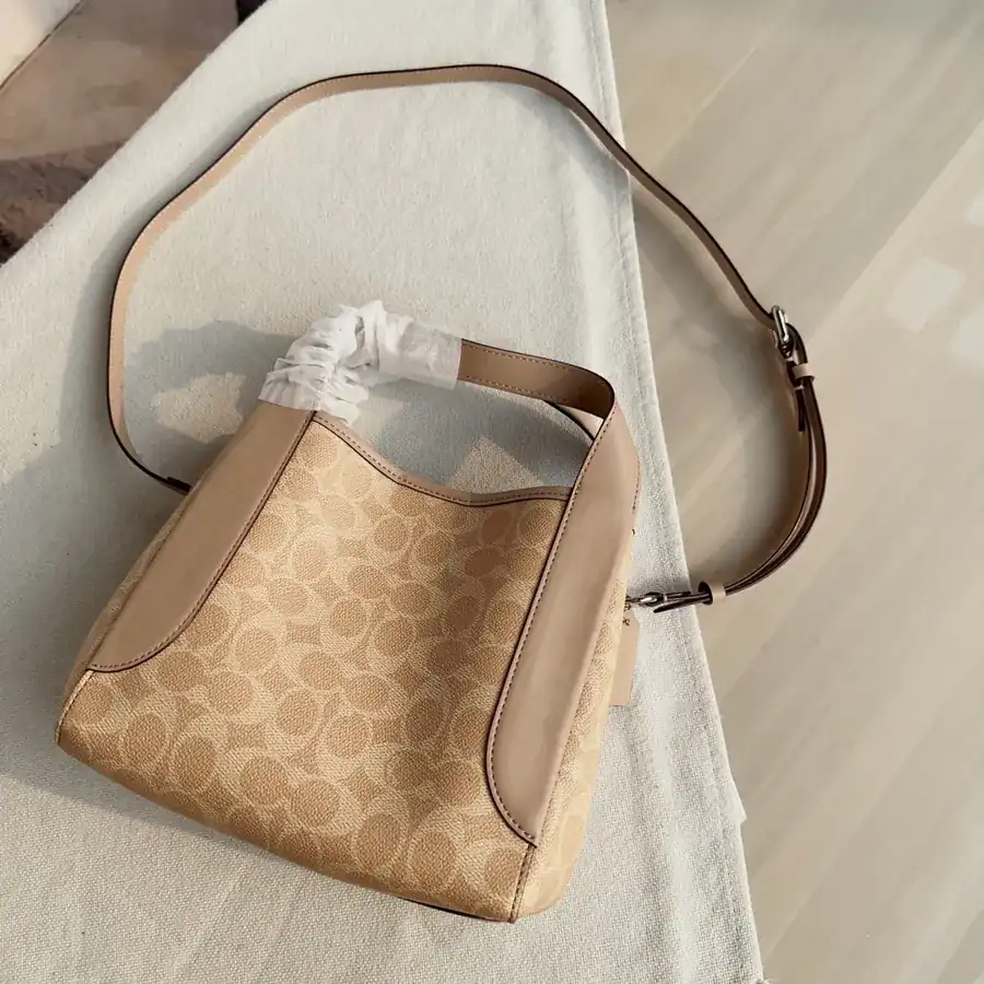 78800 Classic Bucket Bag Hadley Hobo
