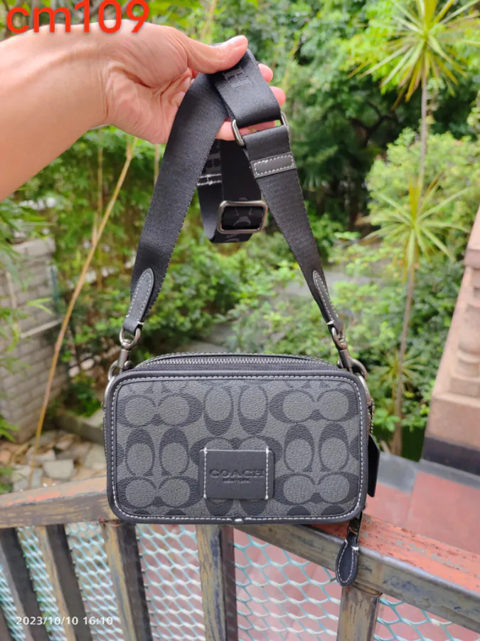 Coach Wyatt Men's Crossbody Bag