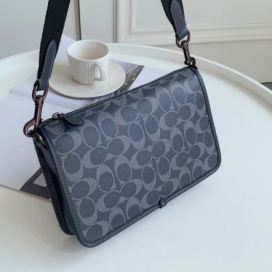 Coach Men's Heritage Series Multi Functional Small Bag