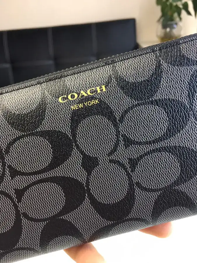 Coach Men's Classic Long Wallet