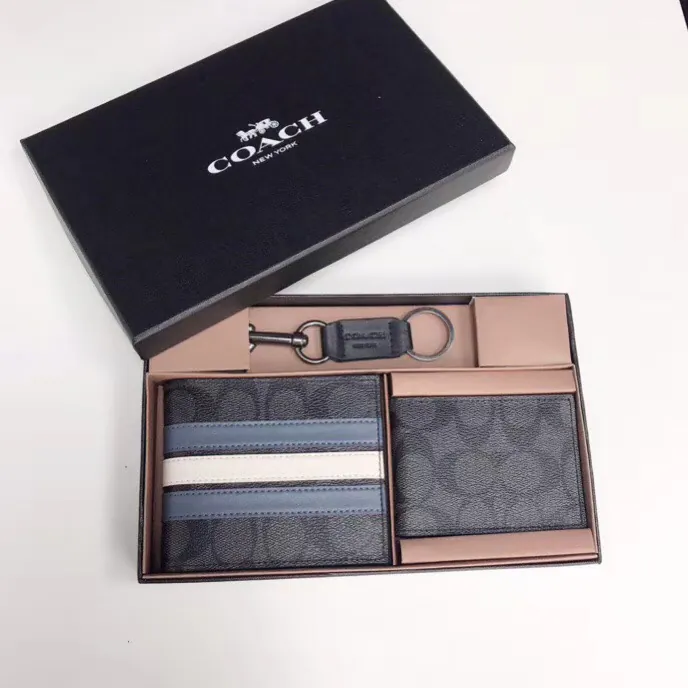 COACH Men's Classic Print Wallet with ID Holder 2 in 1