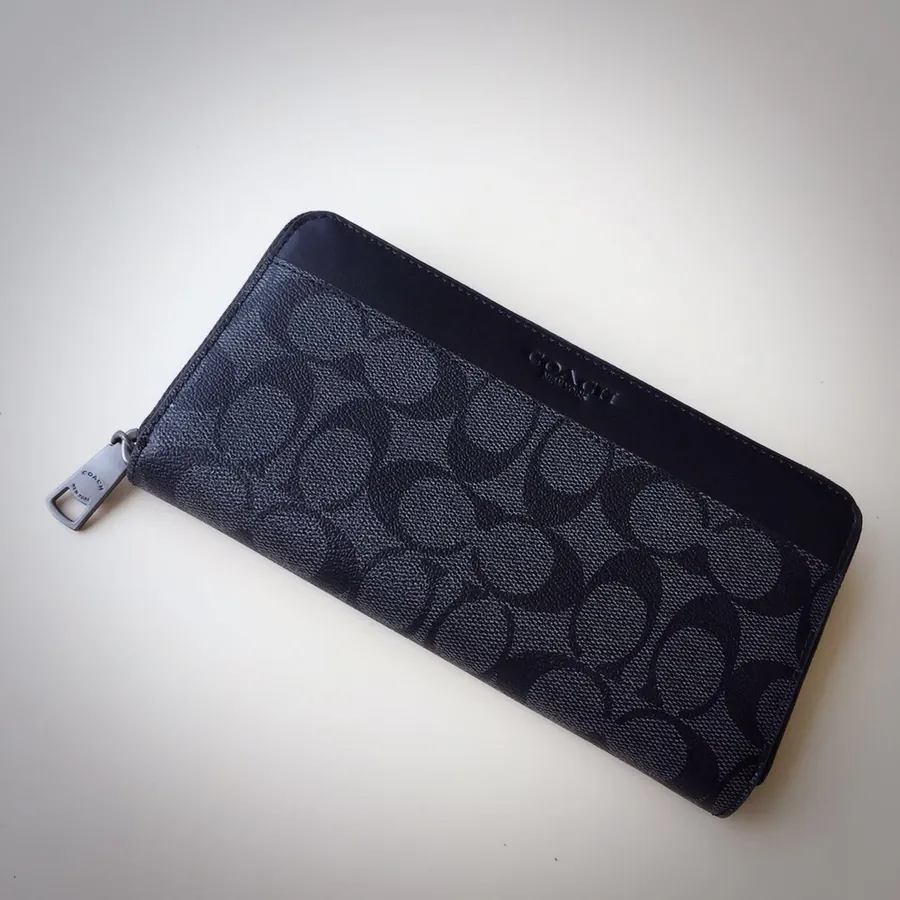 Coach Men's Long Zip Wallet