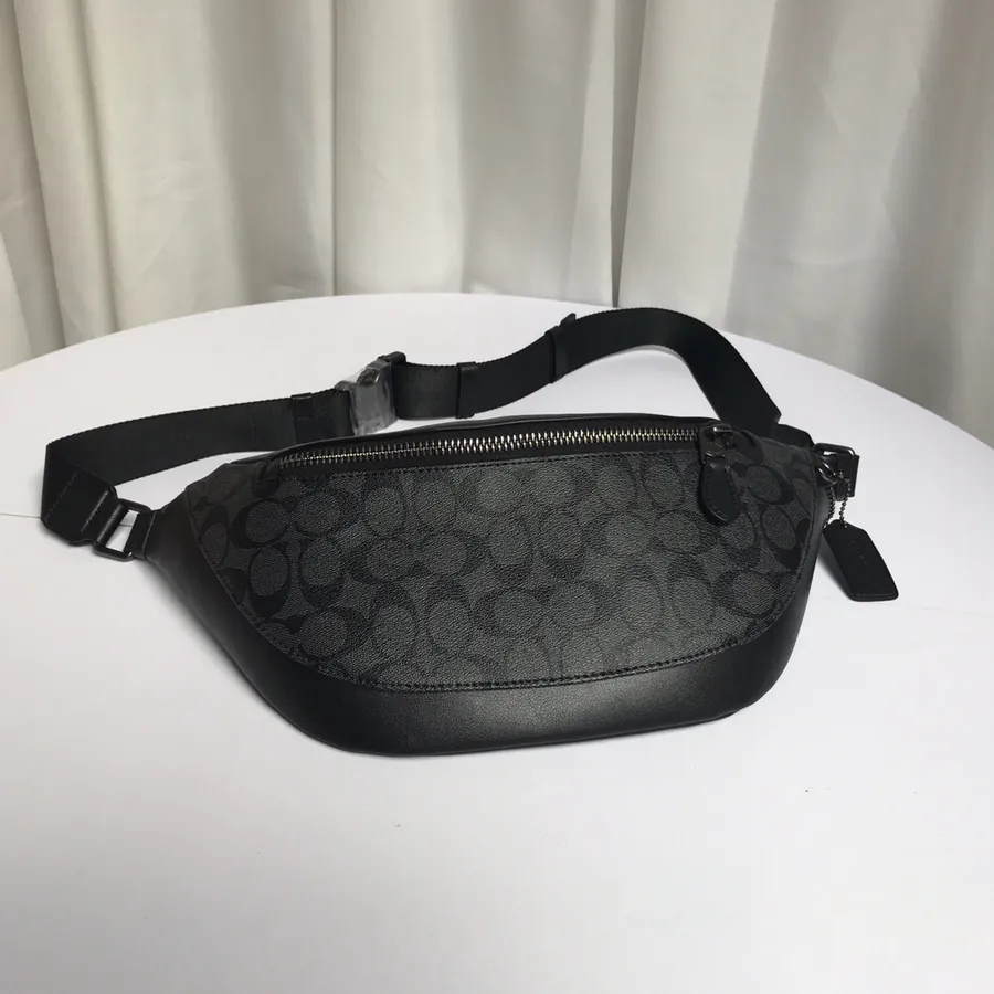 Coach Men's Sport Bag Trendy Sports Style