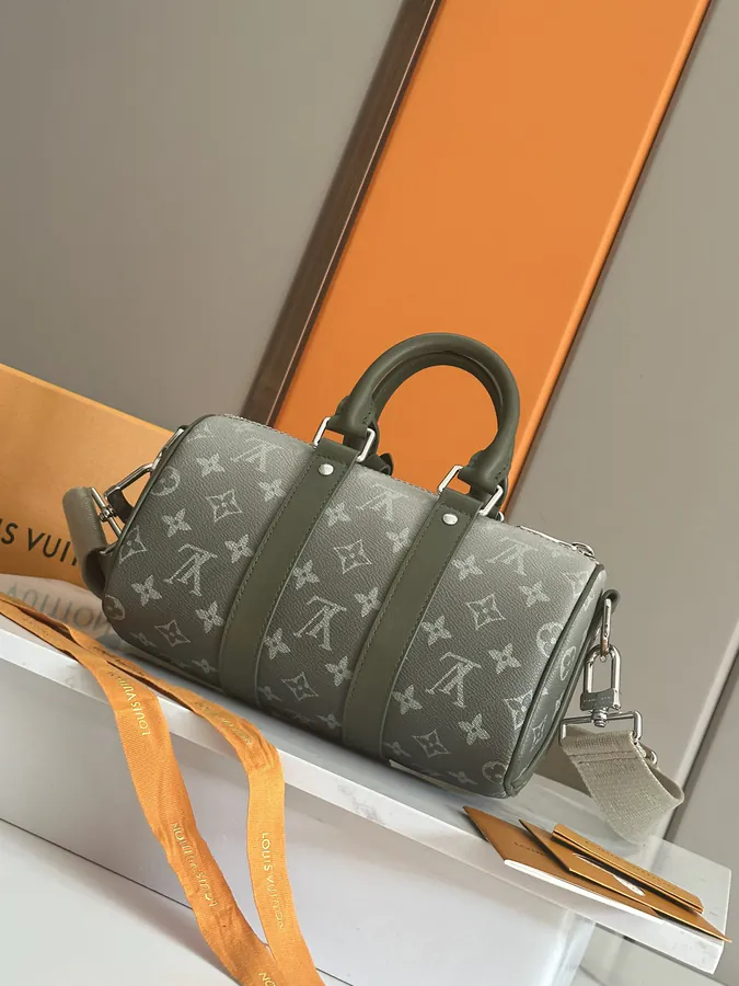 Keepal Bandouliere Ks Handbag Monogram Gradient Canvas