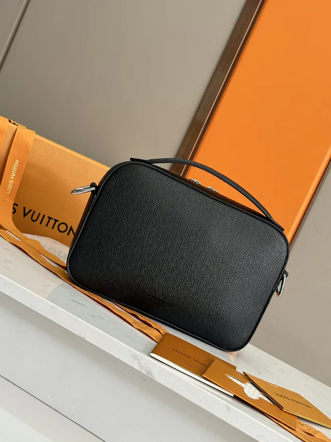 District Mini Messenger Bag Deep Taïga Leather