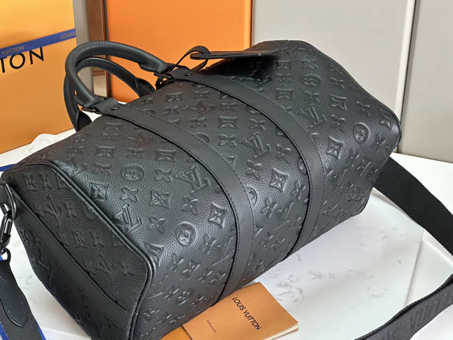 Louis Vuitton Keepall Bandoulière 35 Handbag